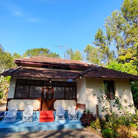 Heritage Homestay Chikmagalūr Extérieur photo